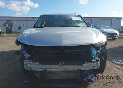 2020 Chevrolet Blazer Awd 2Lt from USA, damaged, VIN 3GNKBHRS6LS627280